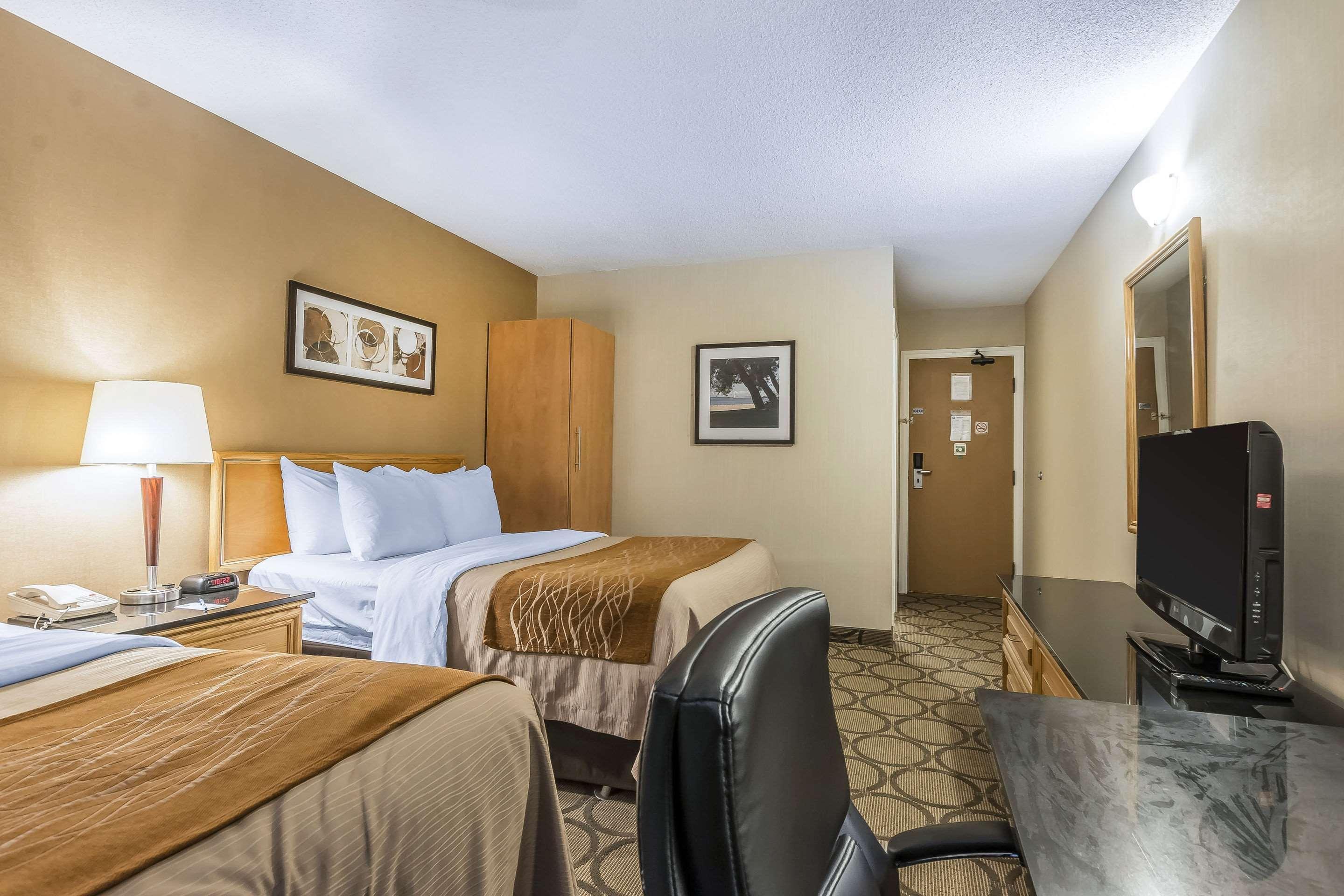 Comfort Inn Cobourg Εξωτερικό φωτογραφία