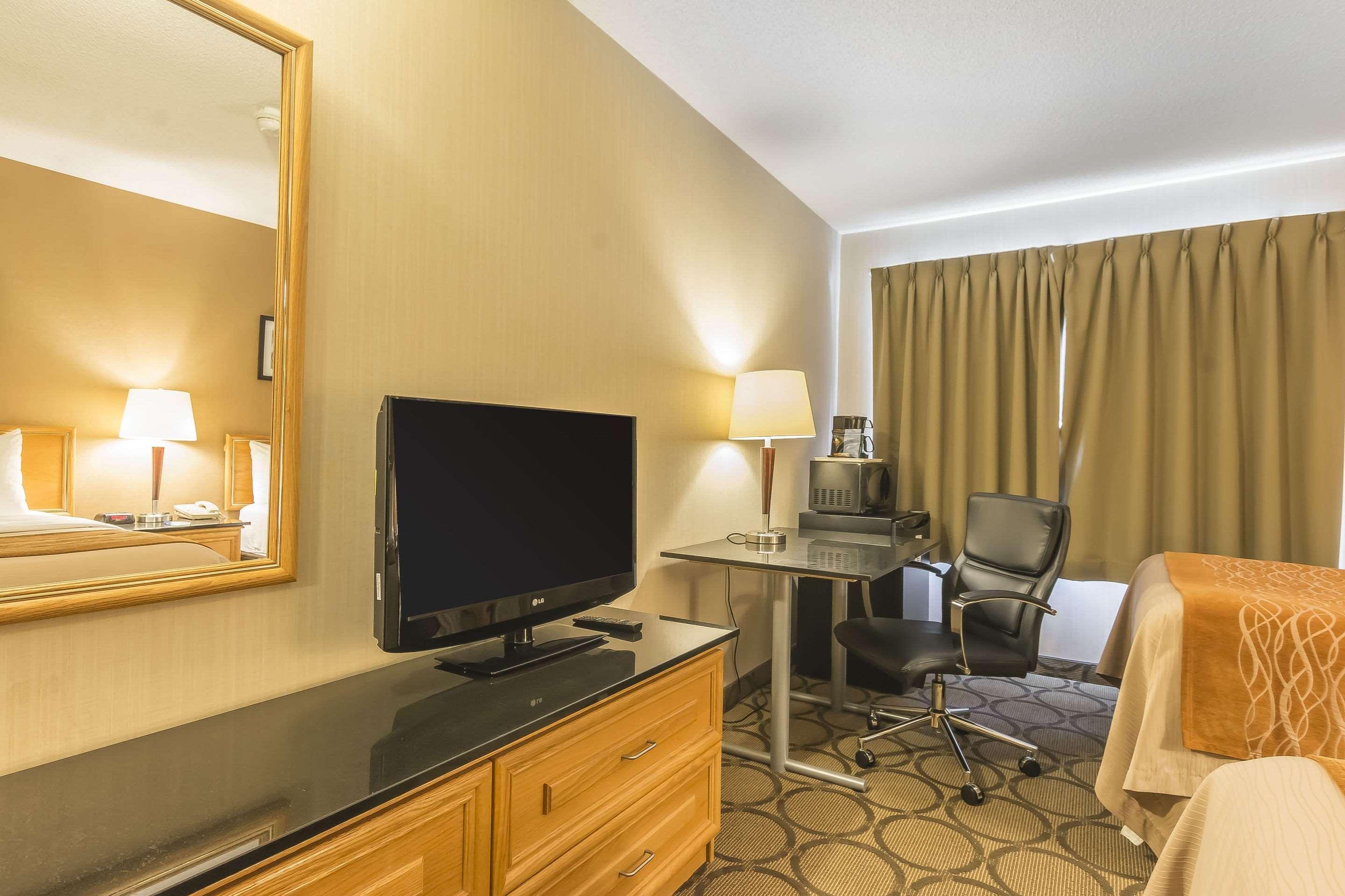 Comfort Inn Cobourg Εξωτερικό φωτογραφία