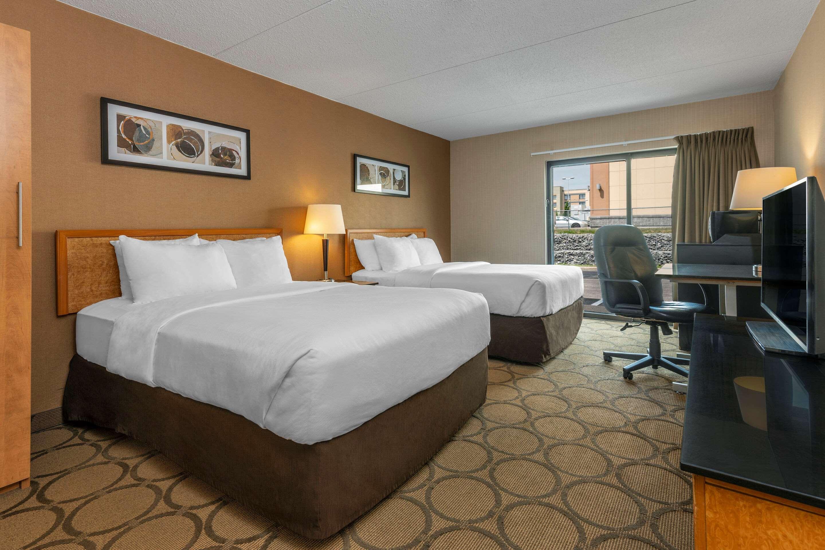 Comfort Inn Cobourg Εξωτερικό φωτογραφία