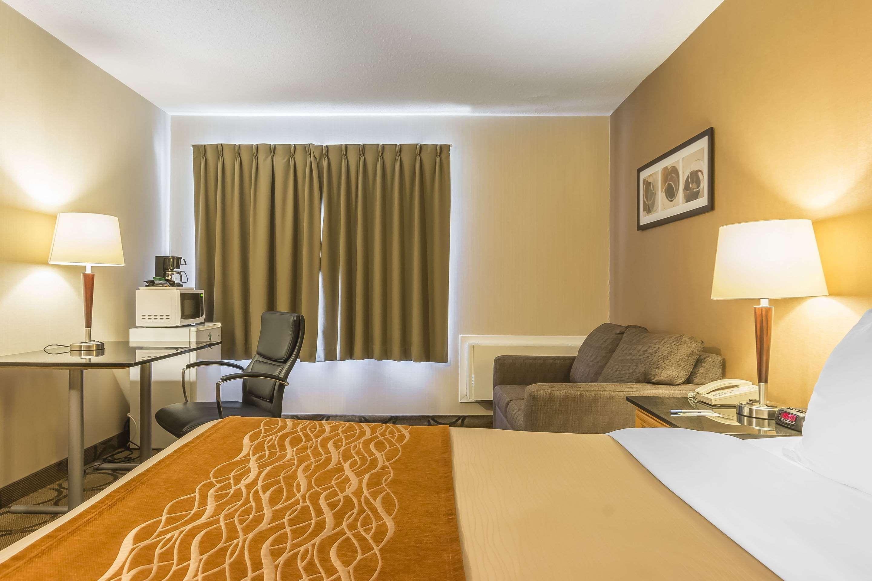 Comfort Inn Cobourg Εξωτερικό φωτογραφία