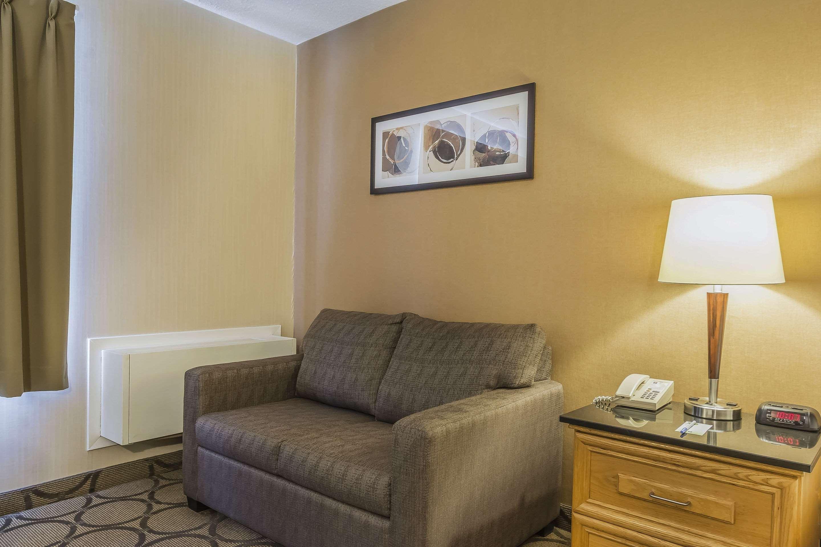 Comfort Inn Cobourg Εξωτερικό φωτογραφία