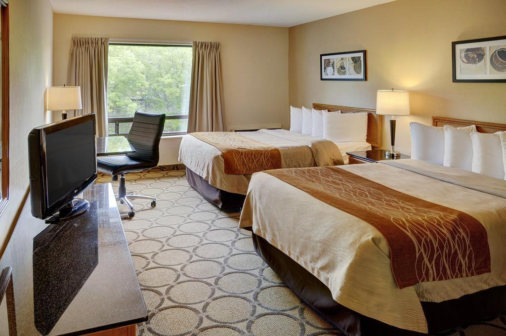 Comfort Inn Cobourg Εξωτερικό φωτογραφία