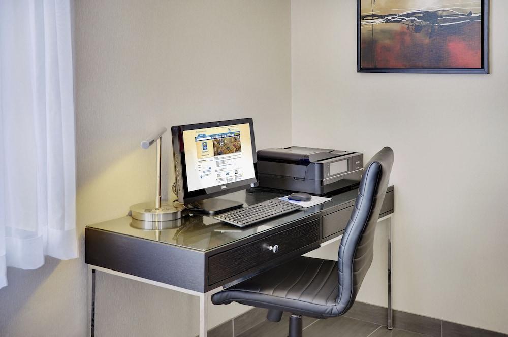 Comfort Inn Cobourg Εξωτερικό φωτογραφία