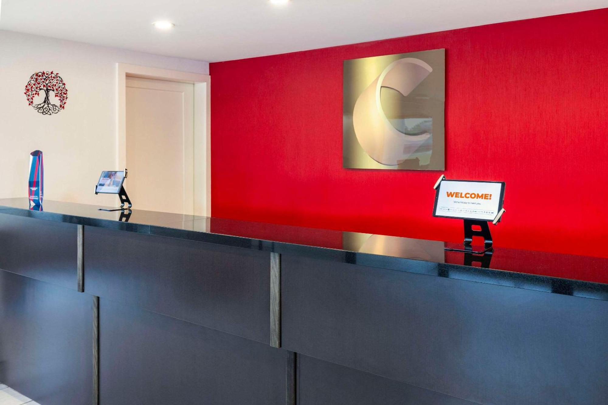 Comfort Inn Cobourg Εξωτερικό φωτογραφία